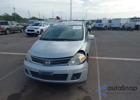 2011 Nissan Versa 1.8S z USA, uszkodzony, nr VIN 3N1BC1AP1BL451304